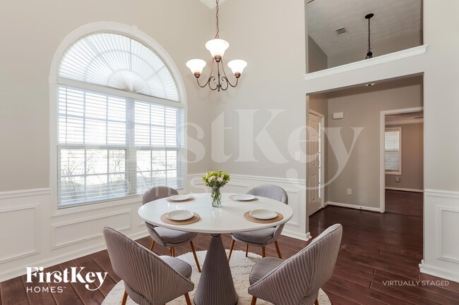 Photo - 115 Coldwater Dr