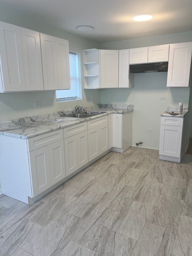 Photo - 6759 S Bell Ave