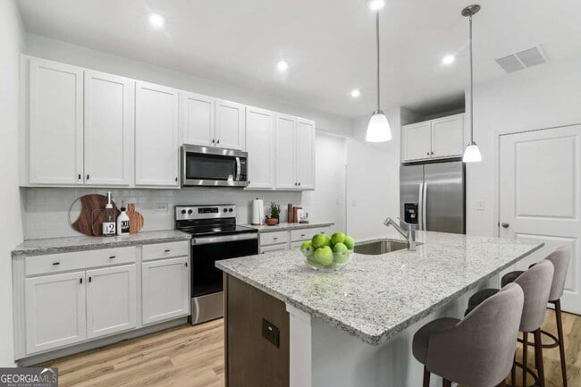 Photo - 1609 Salinger Ct