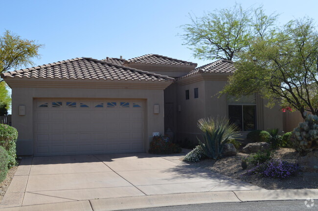 Building Photo - 9255 E Broken Arrow Dr Rental