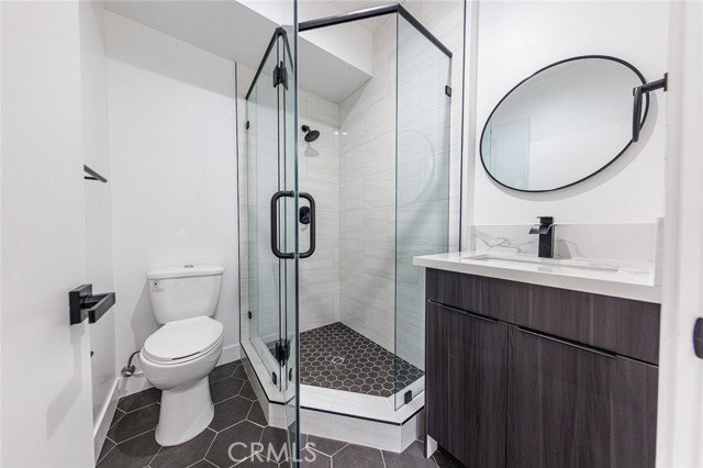 Photo - 11313 Collins St