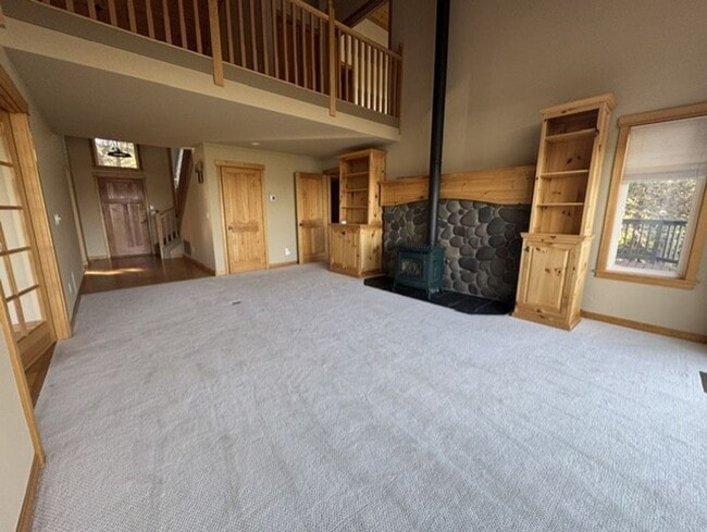 Photo - West Side location with amazing mountain views