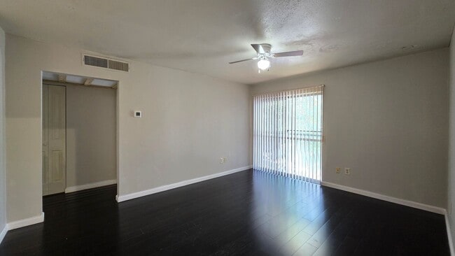 Photo - FOR RENT 1 bed 1 bath condo across VA hospital, available now. Unit A23