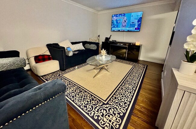 Photo - 80 Hickory Rd Unit #1