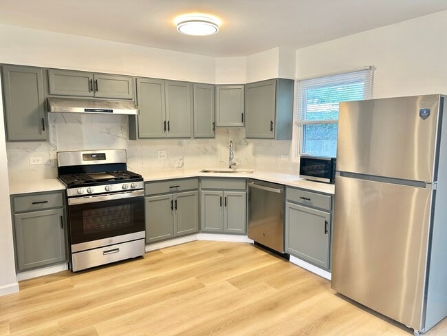 Photo - 1431 Walnut Ave