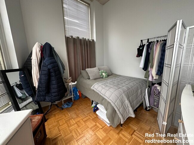 61 Brookline Ave Unit 303