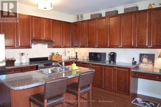 Photo - 52 Dungannon Dr