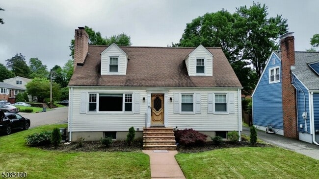 Building Photo - 6 Wakeman St Rental