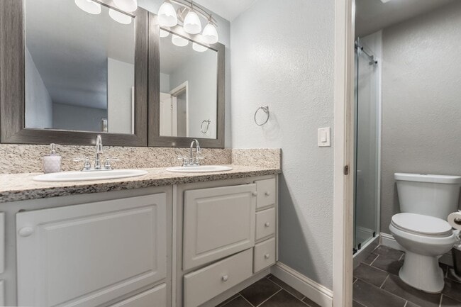 10222 Sunol Way