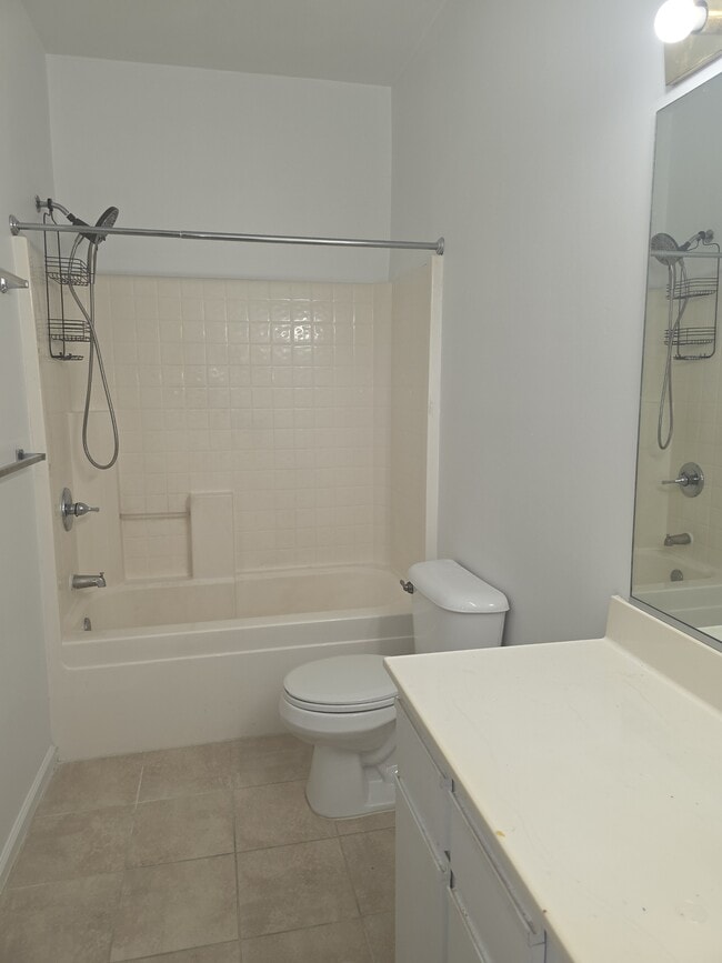 Photo - 1012 Primrose Ln