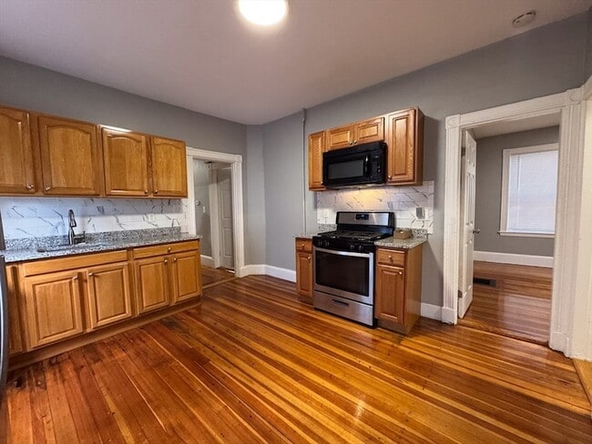 Photo - 12 Dalrymple St