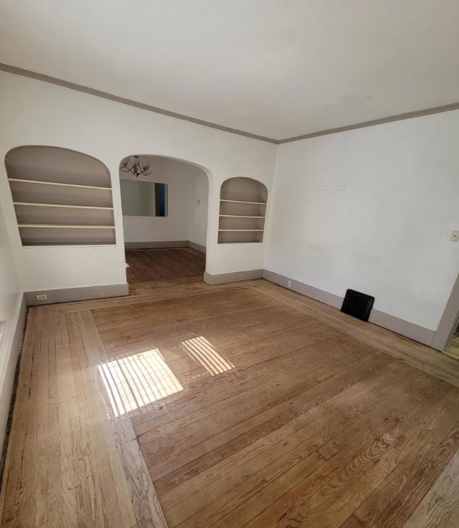 Photo - 1608 Kent St