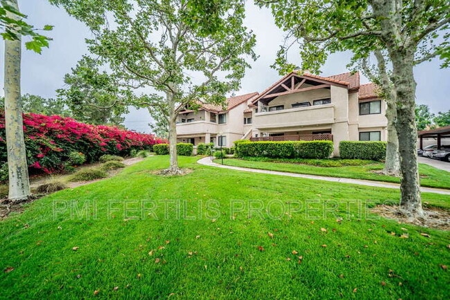 Photo - 8331 Vineyard Ave