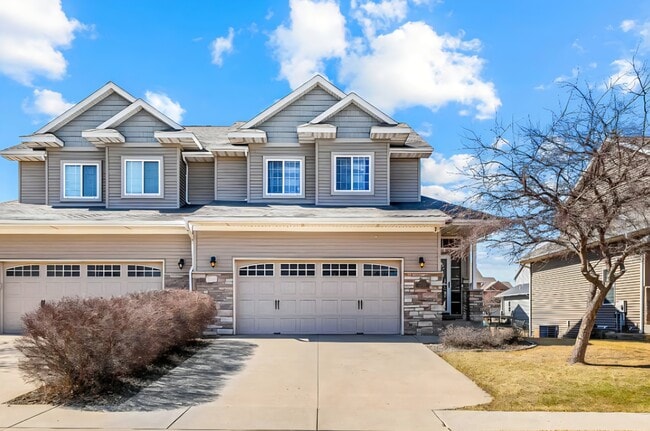 Photo - 1795 Sara Ct