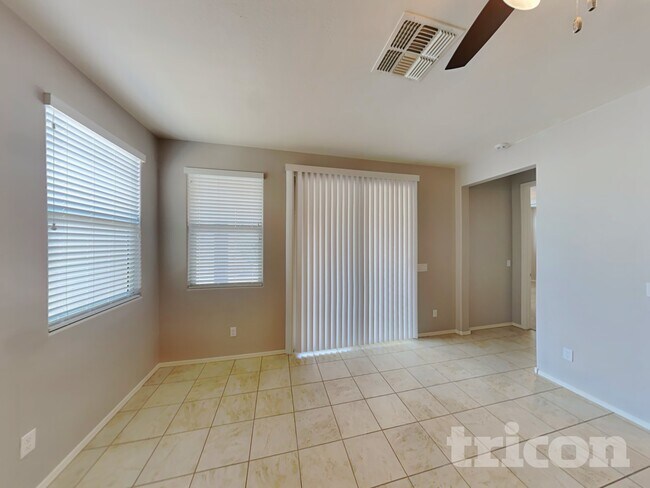 Photo - 41038 W Portis Dr