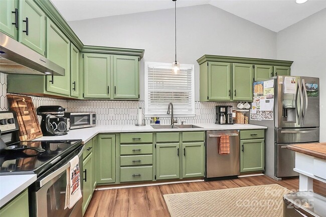 Photo - 4227 Deerfield Dr