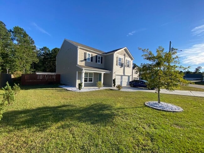 Photo - Welcome to a move-in ready haven!!!