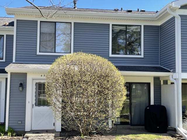 Photo - 452 Harrison Ct Townhome