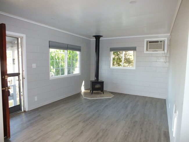 Photo - Placerville 2/1 with garage and small yard... Unit 1011