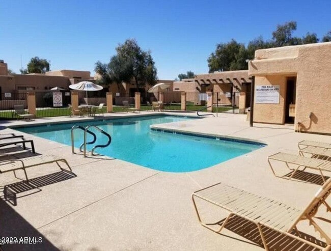 Photo - 8940 W Olive Ave