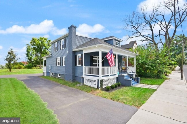 Photo - 580 N Braddock St