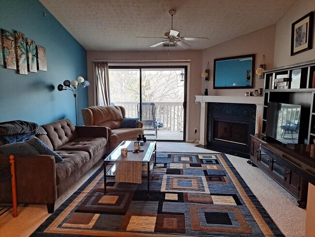 Photo - 6729 Meadow Creek Dr Unit 310