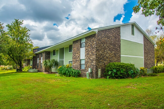 Photo - James Towne Village