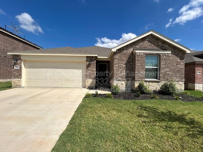 Photo - 4644 Benham Dr