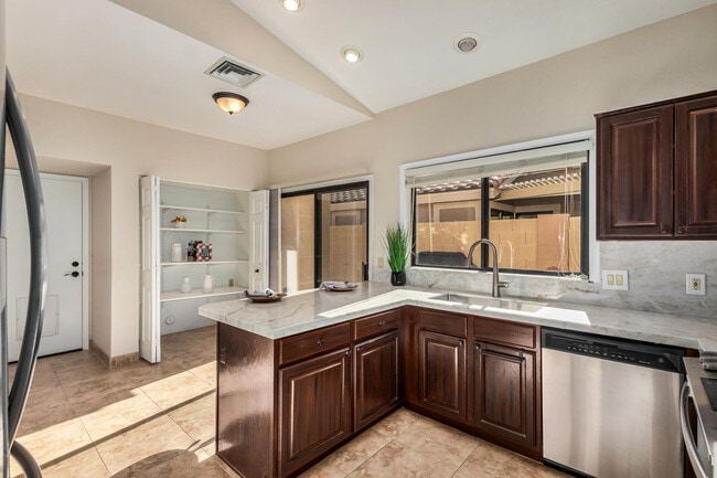 Photo - 9408 W Taro Ln