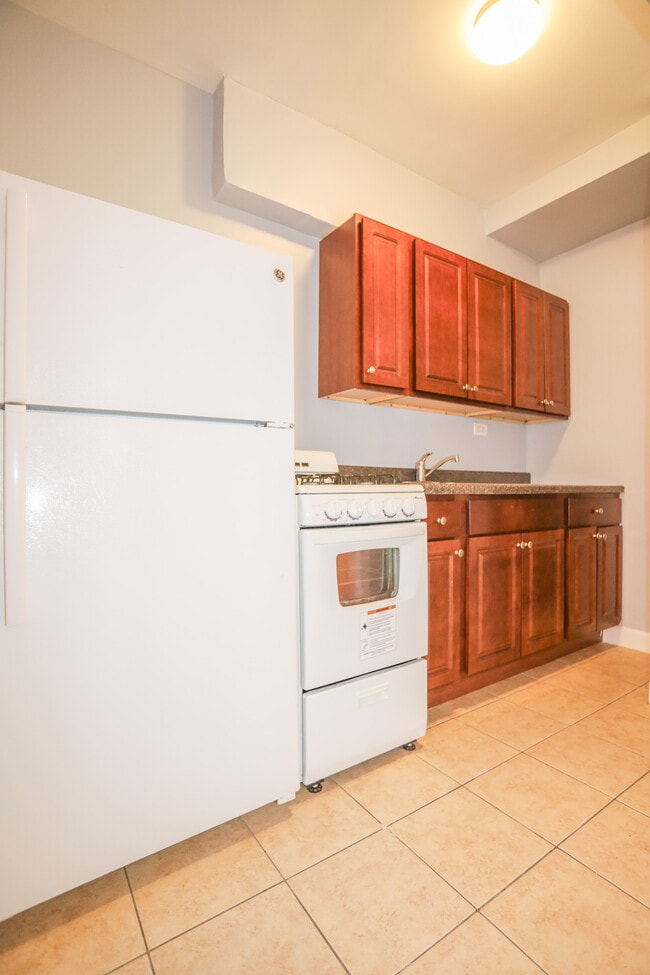 Photo - 1110 W Rosemont Ave Unidad #515