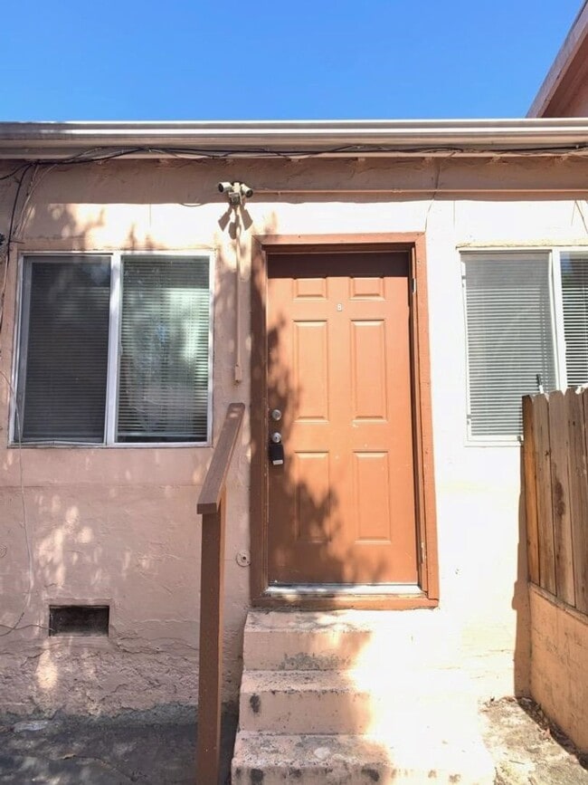 Photo - 455 E St John St Unit B