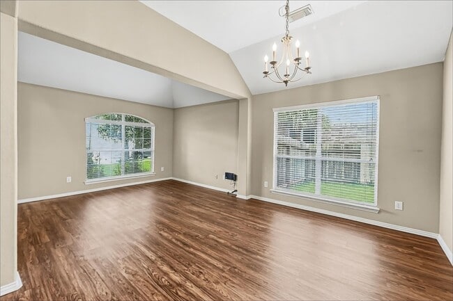 Photo - 2918 Meridian Bay Ln