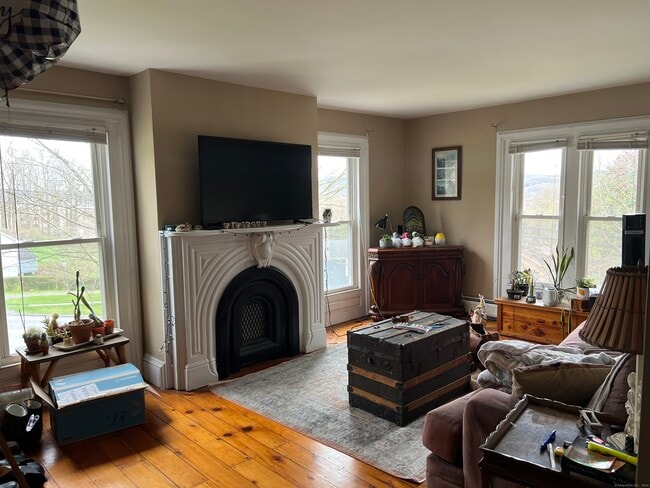Photo - 85 Prospect Hill Rd Unit 3