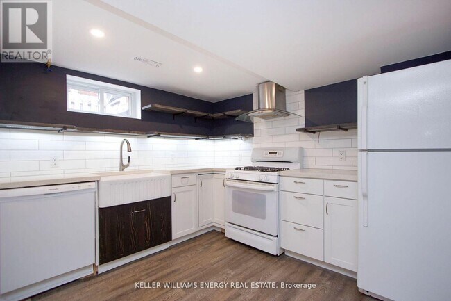 Photo - 54 Chadburn St