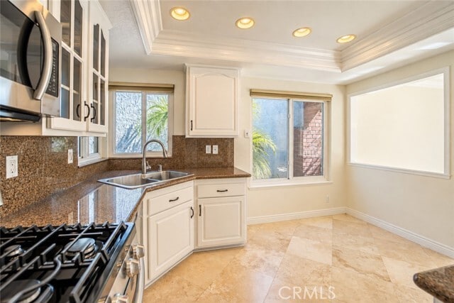 24298 Toledo Ln