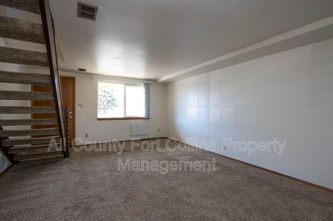 Photo - 1408 S Douty Ave Unit 1