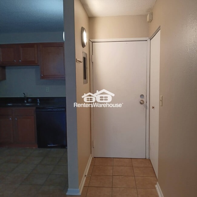 Photo - 1310 6th Ave S