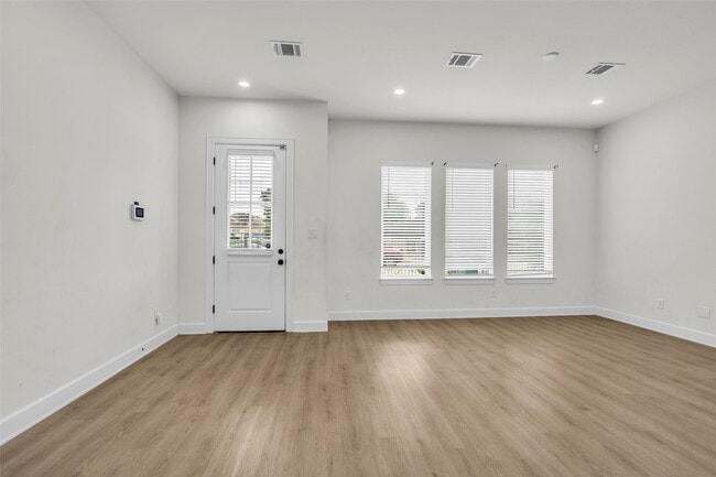 Photo - 3829 Goodhope St Unit A