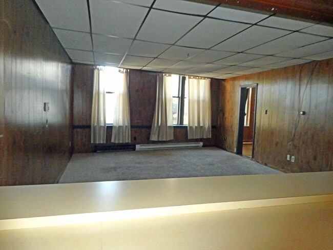 Photo - 13 N Main St Unit 1