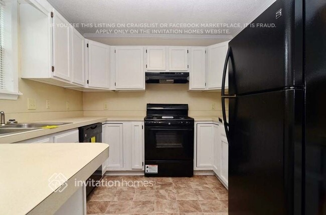 Photo - 7855 Dogwood Way