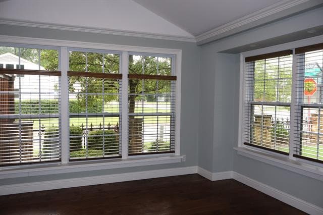 Photo - 4902 W Mockingbird Ln