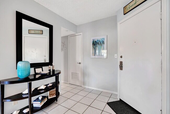 Photo - 1605 S US Hwy 1 Unit V6-205