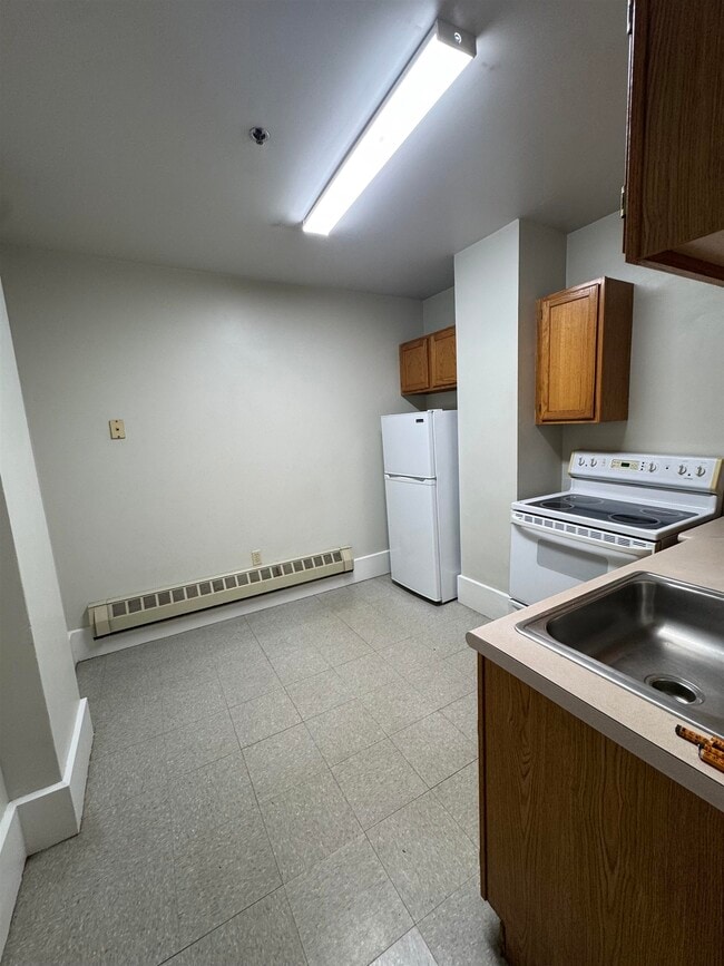 Photo - 1-3 Central Square Unit 208