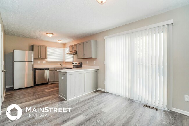 Photo - 2027 Winding Hollow Dr