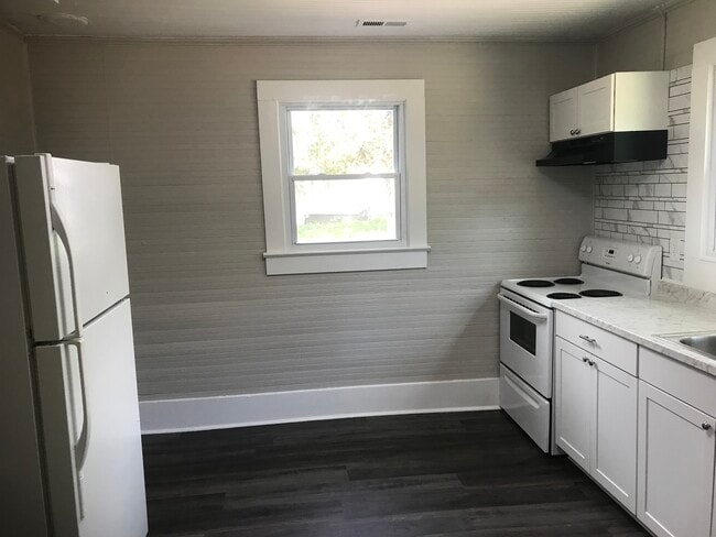 Photo - 506 Pickens St