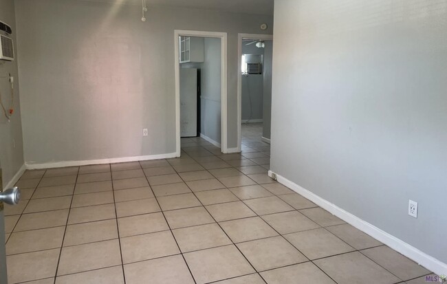 Building Photo - 865 Geranium St Unit 865 Geranium