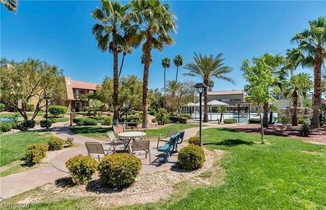 Photo - 4990 River Glen Dr Unit 168