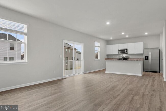 Photo - 3210 White Tail Dr