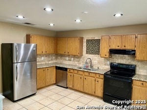 Photo - 15418 Walnut Creek Dr