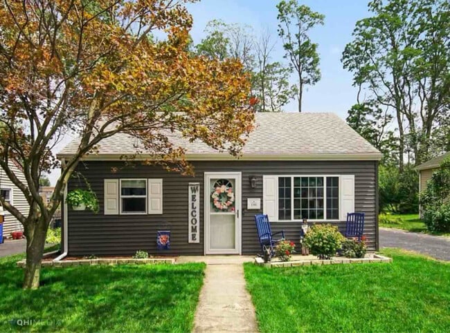 Photo - 186 Harrington Ave